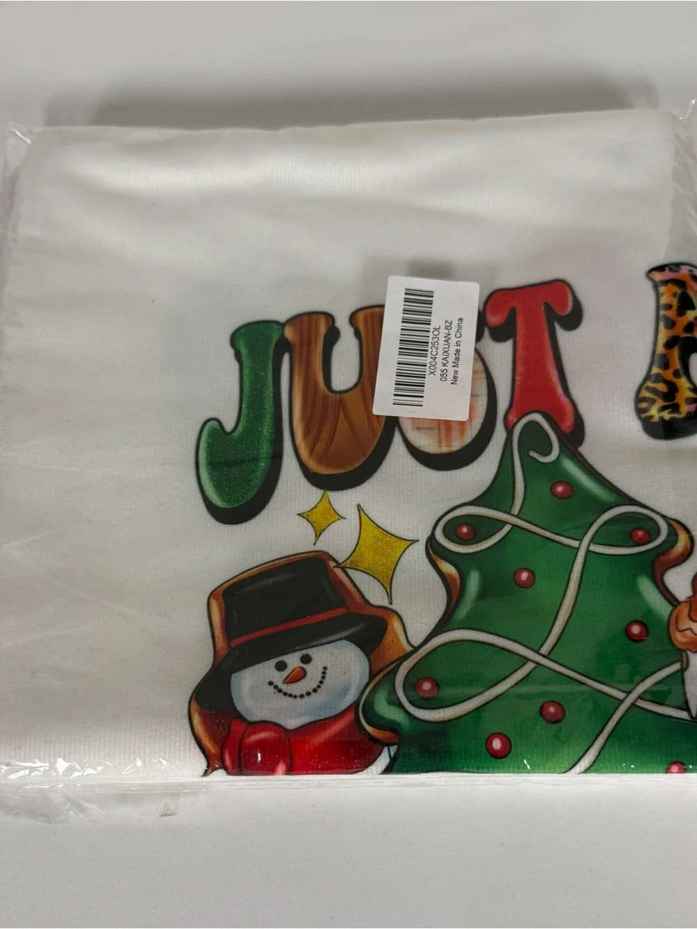 Just a Girl Who Loves Christmas Pillow Covers Set of 2 18x18 🌲🧑‍🎄 - Picture 8 of 9